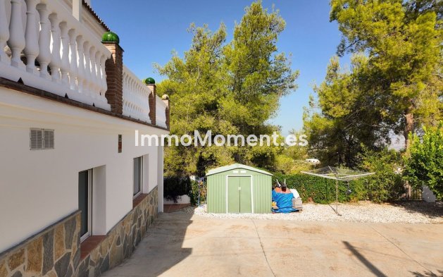 Bestaande woning - Vrijstaande villa - Binnenland  - Alhaurín el Grande Centro