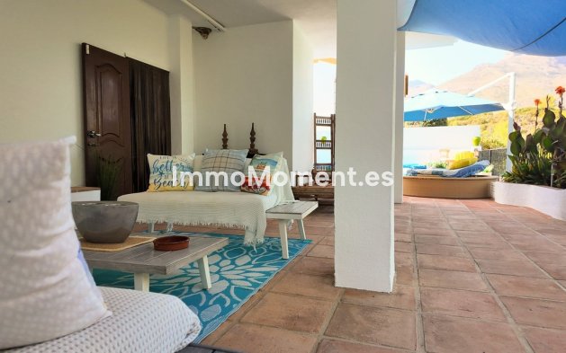 Bestaande woning - Vrijstaande villa - Binnenland  - Alhaurín el Grande Centro
