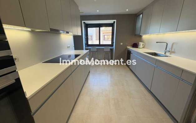 Bestaande woning - Appartement - Estepona  - Costalita