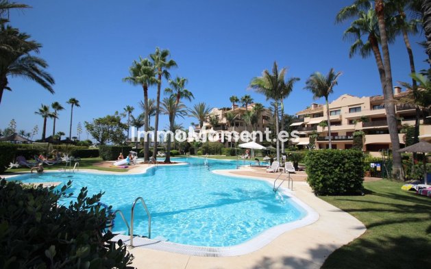 Bestaande woning - Appartement - Estepona  - Costalita