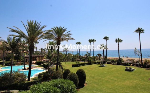 Bestaande woning - Appartement - Estepona  - Costalita