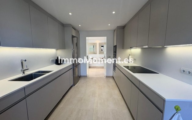 Bestaande woning - Appartement - Estepona  - Costalita