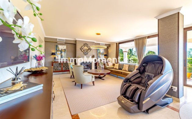 Bestaande woning - Vrijstaande villa - Estepona  - Atalaya