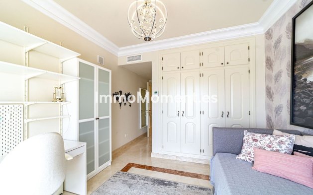 Bestaande woning - Vrijstaande villa - Estepona  - Atalaya