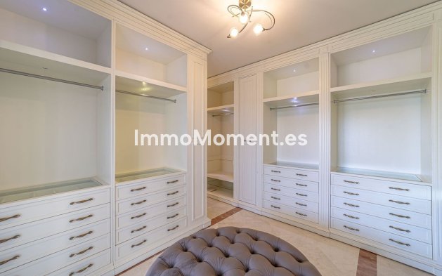Bestaande woning - Vrijstaande villa - Estepona  - Atalaya