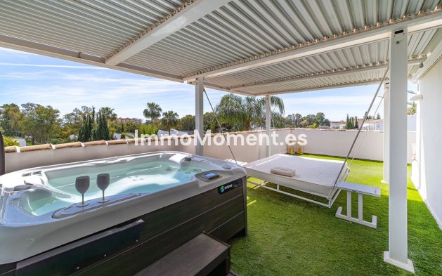 Bestaande woning - Vrijstaande villa - Estepona  - Atalaya