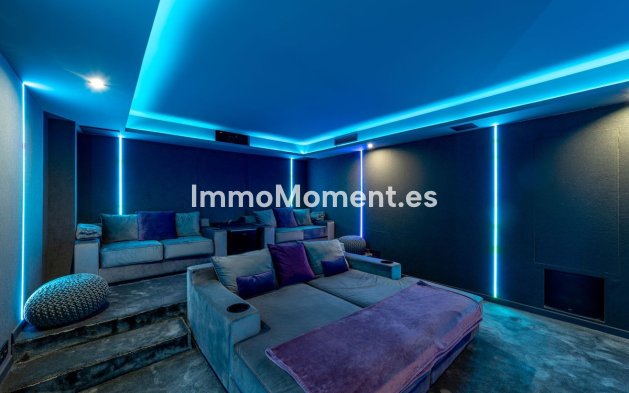 Bestaande woning - Vrijstaande villa - Estepona  - Atalaya