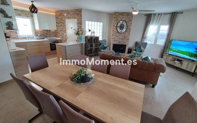 Resale - Detached villa - Torrevieja - Torrevieja Centro