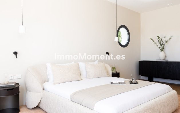 Resale - Detached villa - Estepona - Estepona Centro