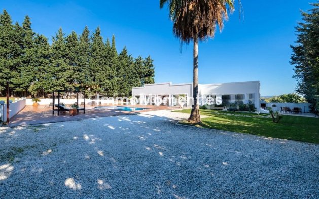 Resale - Plot - Estepona - Estepona Centro