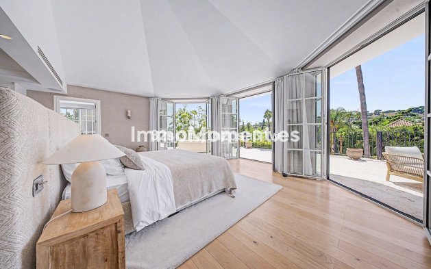 Resale - Detached villa - Marbella - Nueva Andalucía