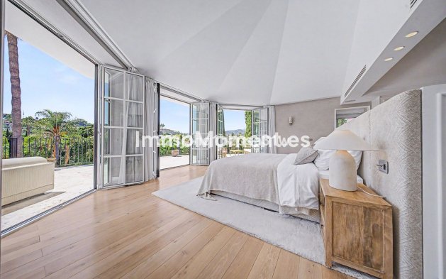 Resale - Detached villa - Marbella - Nueva Andalucía