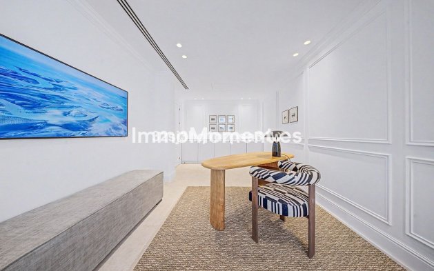 Resale - Detached villa - Marbella - Nueva Andalucía