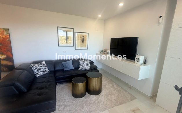 Resale - Apartment - Torrevieja - Torrevieja Centro