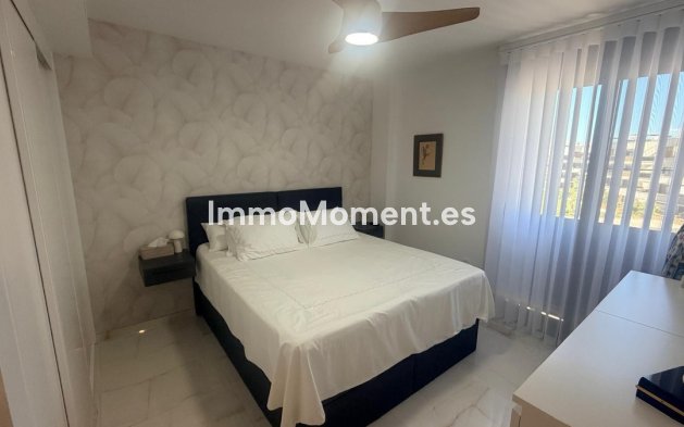 Resale - Apartment - Torrevieja - Torrevieja Centro