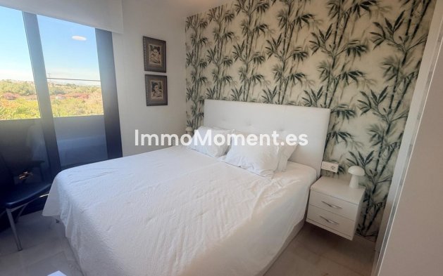 Resale - Apartment - Torrevieja - Torrevieja Centro