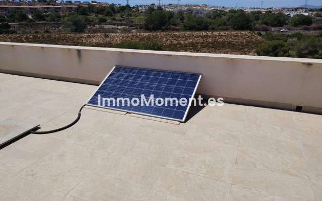 Resale - Apartment - Torrevieja - Torrevieja Centro