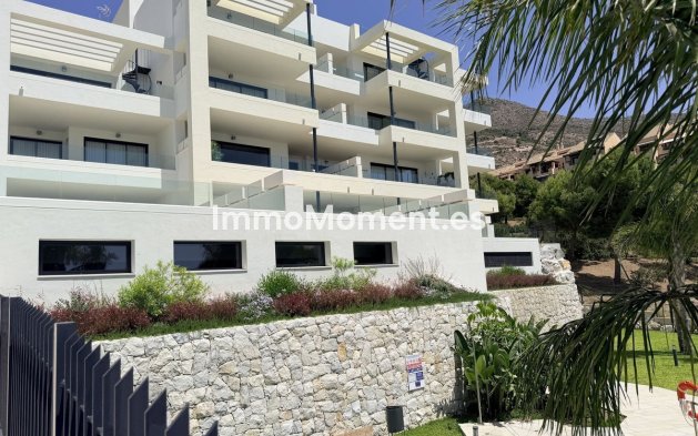 Resale - Apartment - Benalmadena - Benalmadena Centro