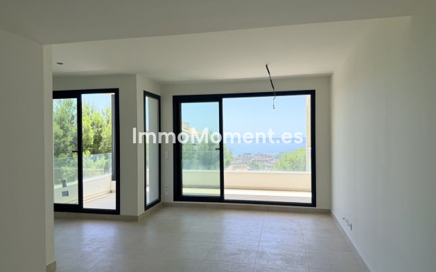 Resale - Apartment - Benalmadena - Benalmadena Centro