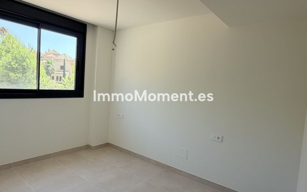 Resale - Apartment - Benalmadena - Benalmadena Centro