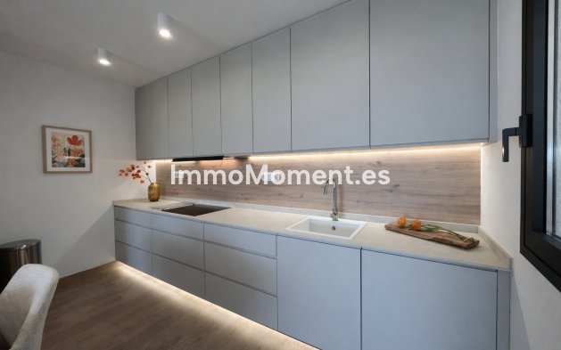 Resale - Townhouse - Dolores - Dolores Centro