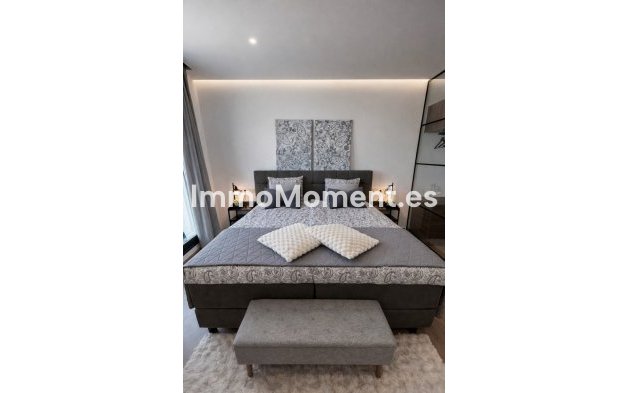 Resale - Townhouse - Dolores - Dolores Centro