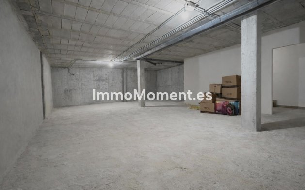 Resale - Townhouse - Dolores - Dolores Centro