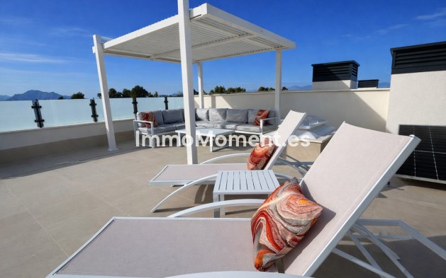 Resale - Townhouse - Dolores - Dolores Centro
