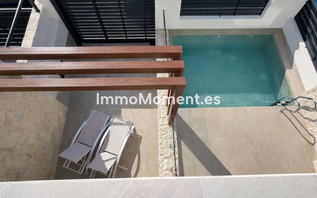 Resale - Townhouse - Dolores - Dolores Centro