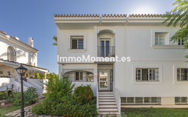 Resale - Detached villa - Marbella - Nueva Andalucía