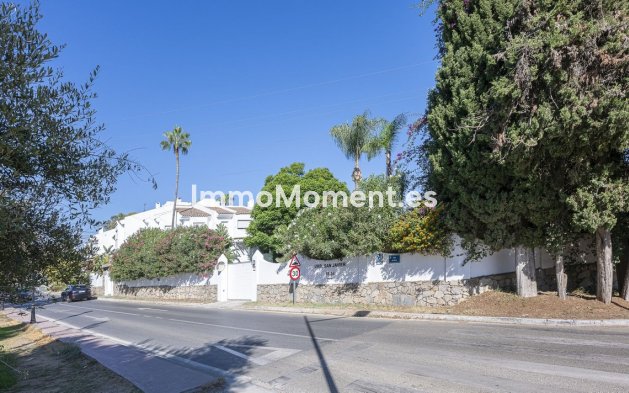 Resale - Detached villa - Marbella - Nueva Andalucía