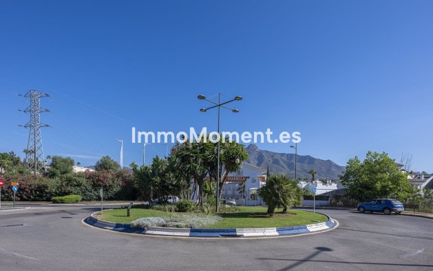 Resale - Detached villa - Marbella - Nueva Andalucía