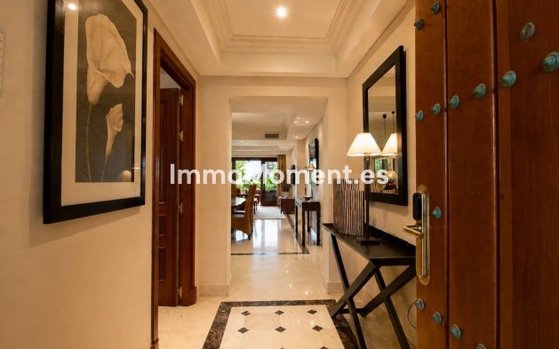 Reventa - Apartamento - Estepona  - Estepona Centro