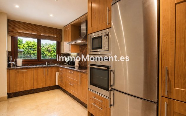 Reventa - Apartamento - Estepona  - Estepona Centro