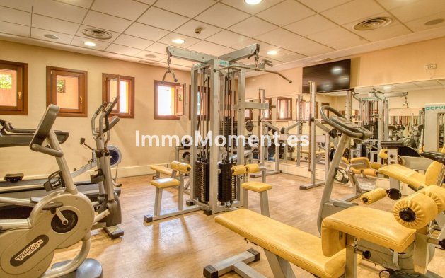 Reventa - Apartamento - Estepona  - Estepona Centro