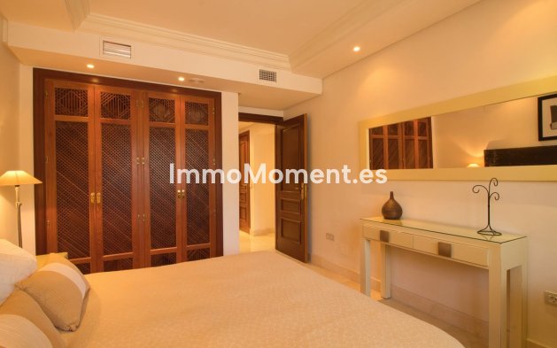 Reventa - Apartamento - Estepona  - Estepona Centro