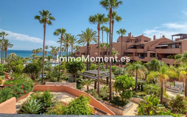Reventa - Apartamento - Estepona  - Estepona Centro