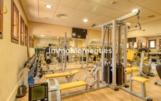 Reventa - Apartamento - Estepona  - Estepona Centro