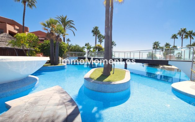 Reventa - Apartamento - Estepona  - Estepona Centro
