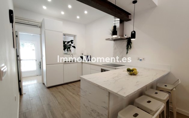 Wiederverkauf - Freistehende Villa - Orihuela - Playa Flamenca