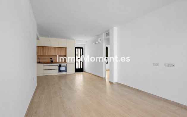 Resale - Apartment - San Miguel de Salinas - San Miguel