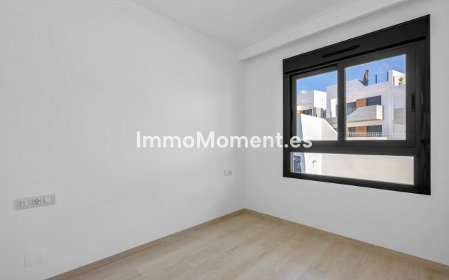 Resale - Apartment - San Miguel de Salinas - San Miguel