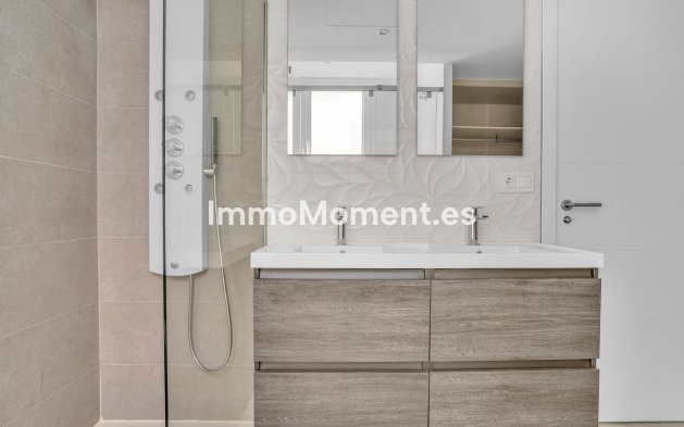 Resale - Apartment - Mijas - La Cala de Mijas