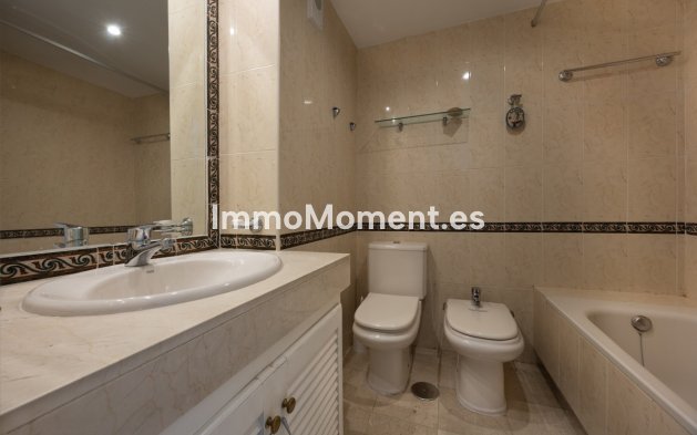 Wiederverkauf - Wohnung - Marbella - Nueva Andalucía