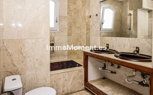 Resale - Townhouse - Benahavís - Benahavís Centro