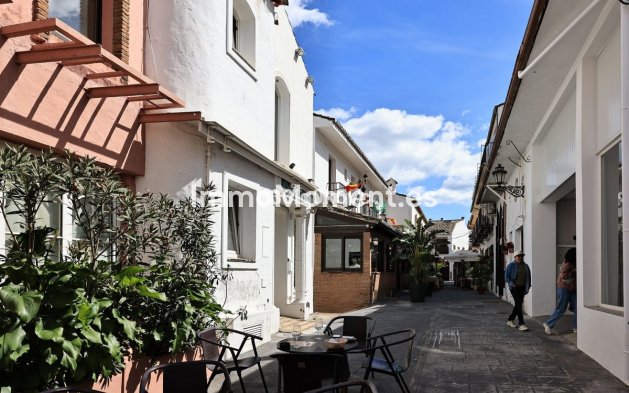Resale - Townhouse - Benahavís - Benahavís Centro