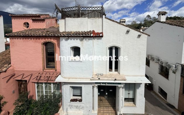 Resale - Townhouse - Benahavís - Benahavís Centro