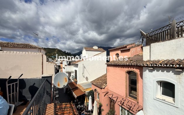 Resale - Townhouse - Benahavís - Benahavís Centro