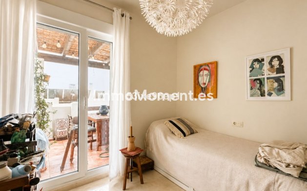 Wiederverkauf - Wohnung - Estepona  - Valle Romano