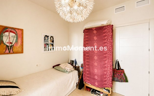 Wiederverkauf - Wohnung - Estepona  - Valle Romano